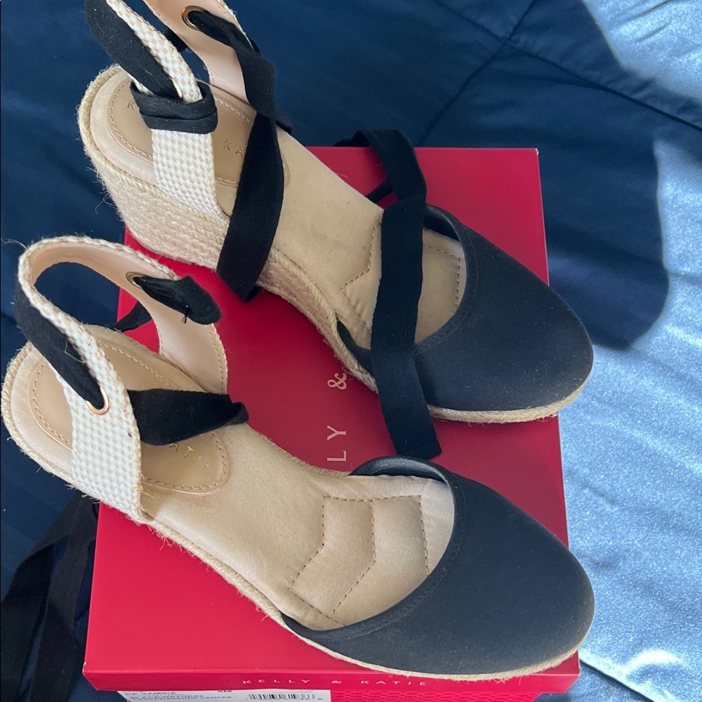 Stylish Black Espadrille Wedge Sandals